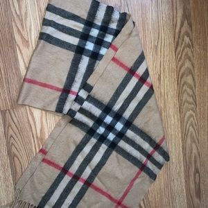 Fake Burberry scarf with tags from New York.